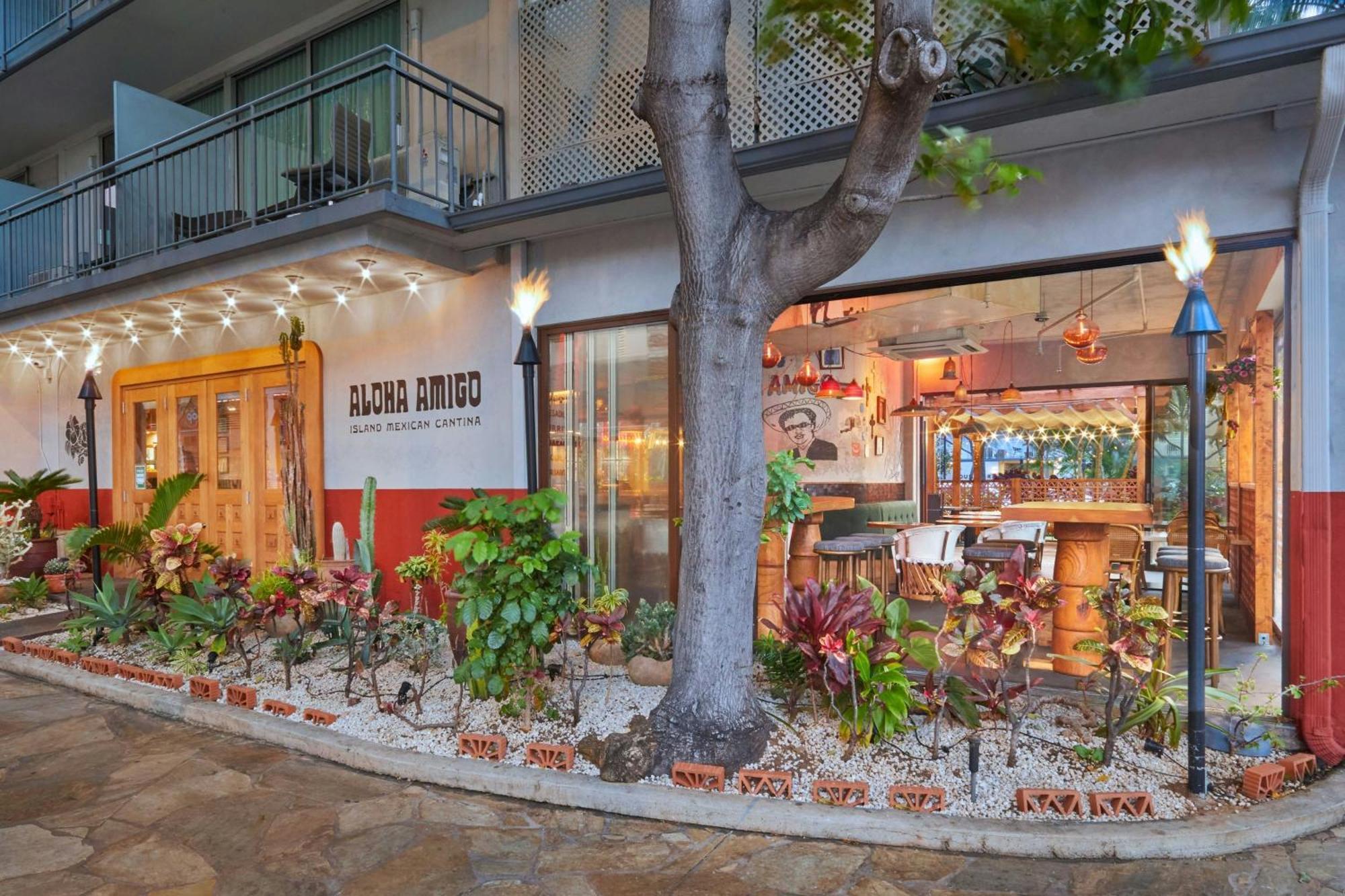 Courtyard By Marriott Waikiki Beach Honolulu Esterno foto